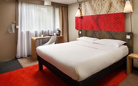 Ibis Birmingham Irving Street 2*